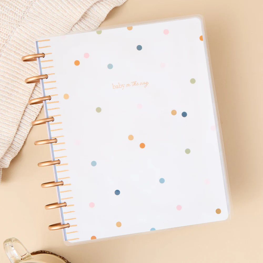 Undated Baby on the Way Pregnancy Planner - Classic Pregnancy Layout - 9 Months - Image 3